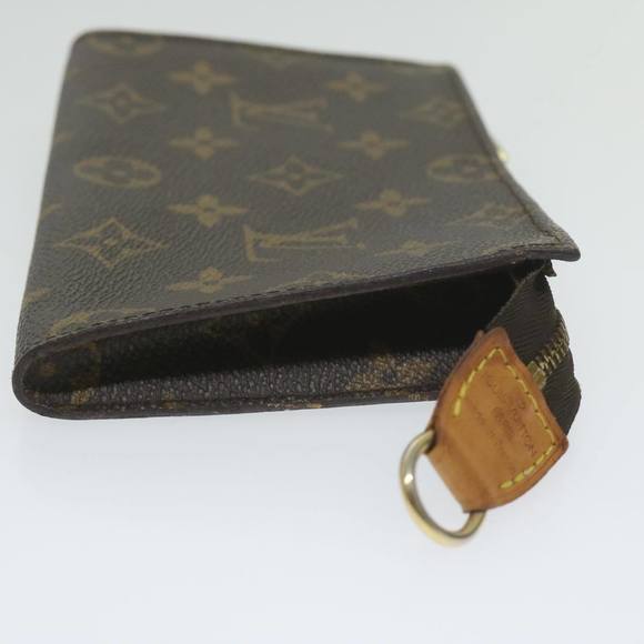 LOUIS VUITTON Monogram Bucket PM Pouch Accessory Pouch LV Auth 63930 - Picture 3 of 16